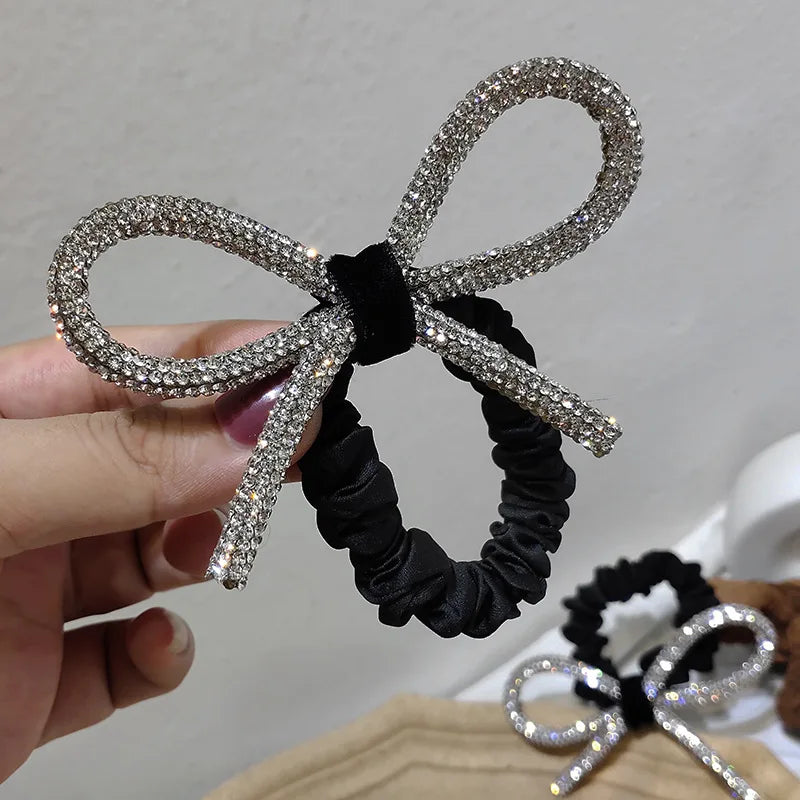 Glam Scrunchie