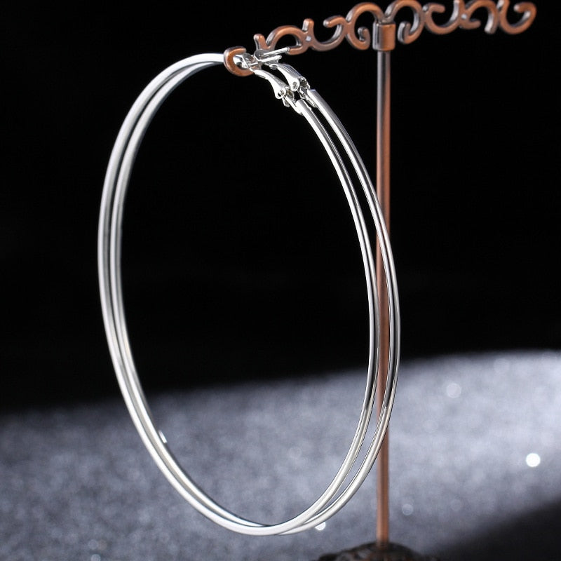 Exaggerated Hoops