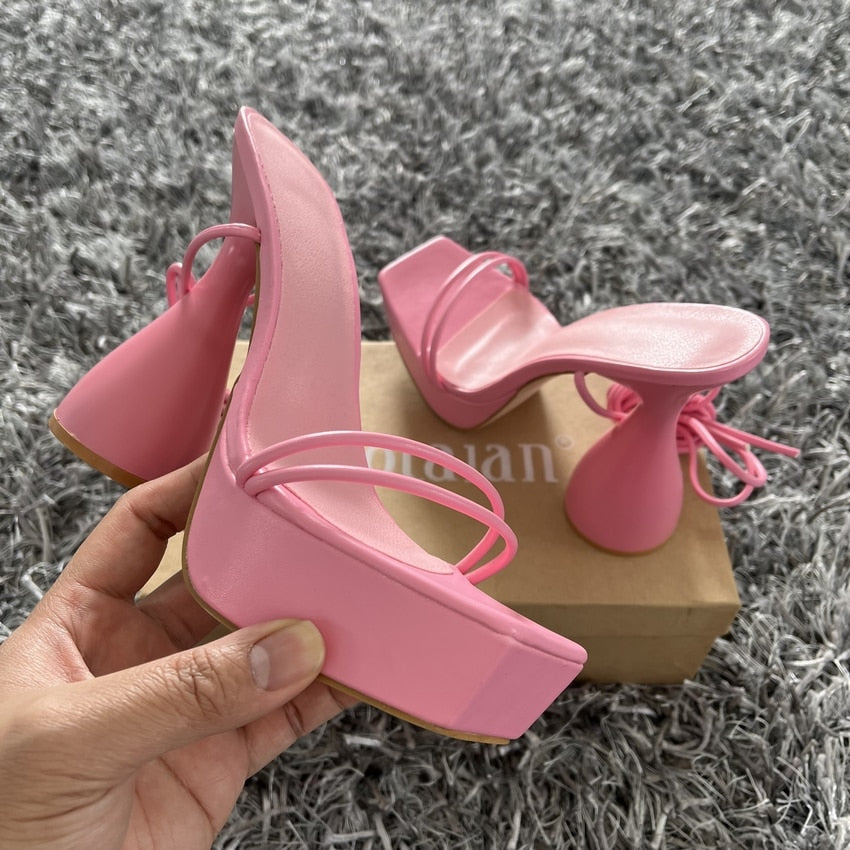 Gale Heels