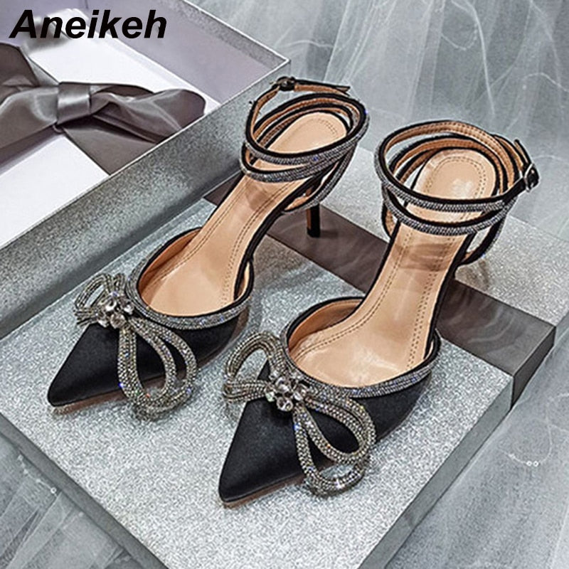 Lori Heels